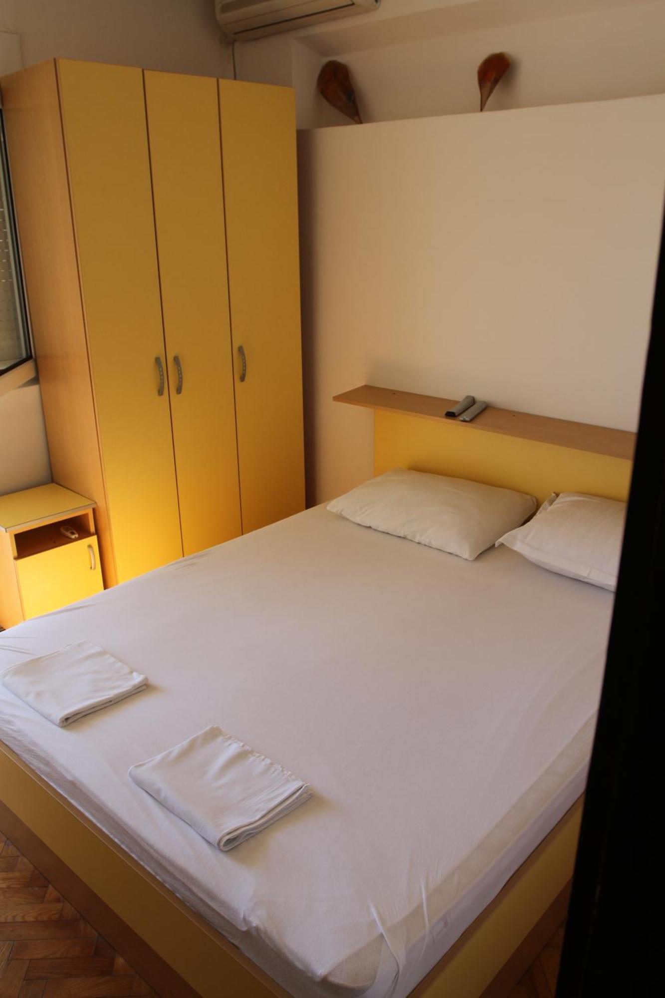 Apartments Popovic Petrovac Exterior photo